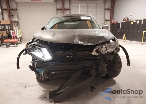 2017 Nissan Rogue S z USA, uszkodzony, nr VIN KNMAT2MV4HP594186